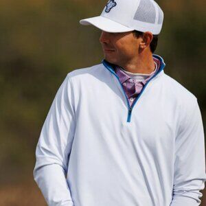 Inward Half –The Trophy Room White Quarter Zip Performance Pullover – Men’s M